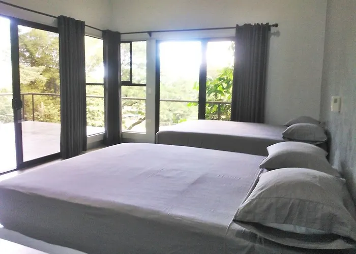 Nahua Hotel 3*