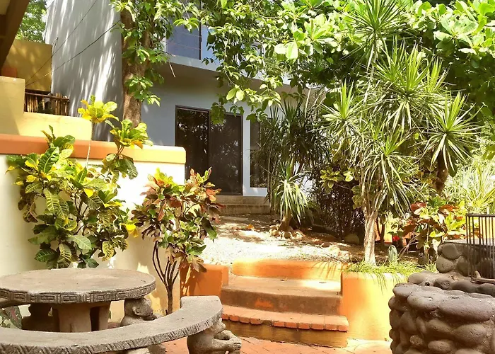 Hotel Nahua