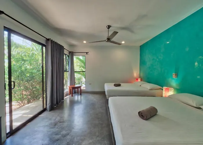 Hotel Nahua 3*