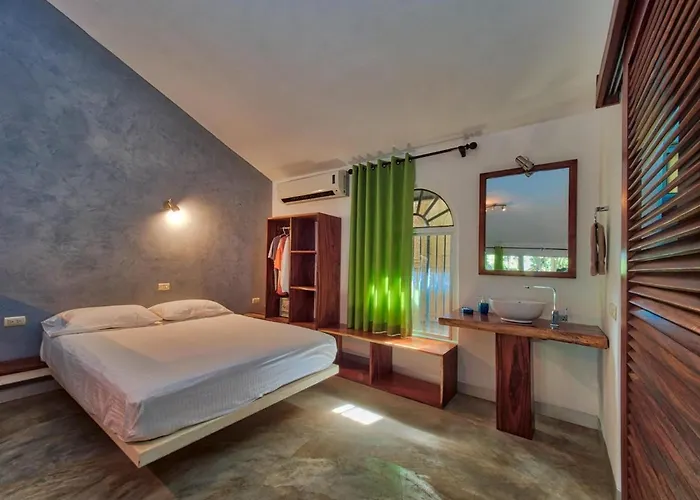 Hotel Nahua