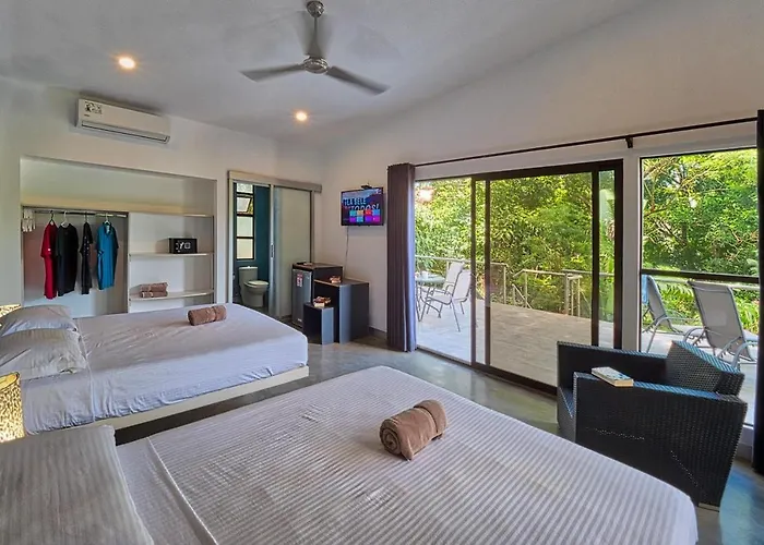 Nahua Hotel